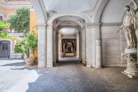 Trevi Rome Suite Bed and Breakfast in Rome