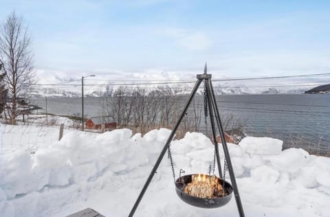 Lyngenalps view House in Lapland