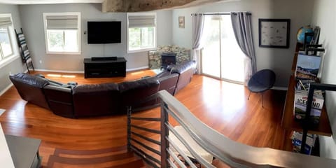 Family Friendly Charming Truckee Getaway Walk to Shops & Dining House in Truckee