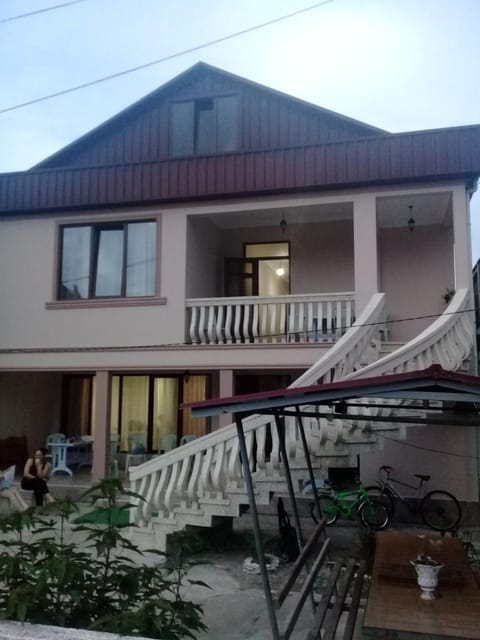 Facade/entrance, Garden, Floor plan, Supermarket/grocery shop