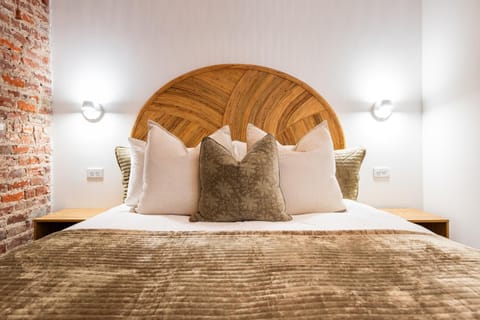 Hollyhock Suite 507 Apartment in Jefferson County