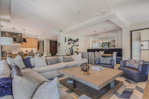 One Snowmass East 704 by Snowmass Mountain Lodging Apartment in Snowmass Village