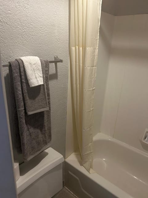 Double Bed Hotel Room 307 Apartment in Amarillo