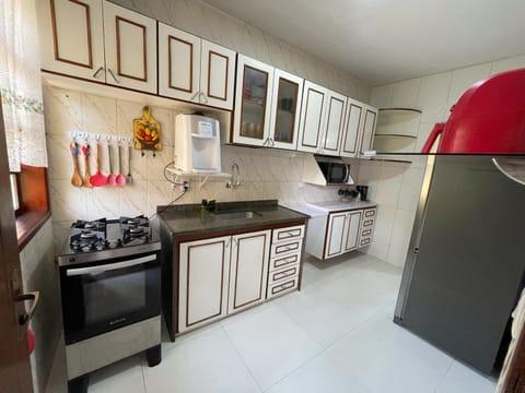 Kitchen or kitchenette, oven, stove