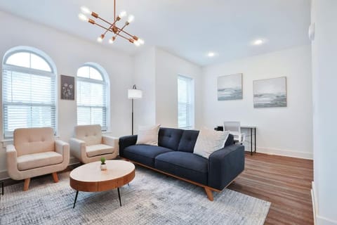 Contemporary Vintage Home Near Downtown House in Ohio