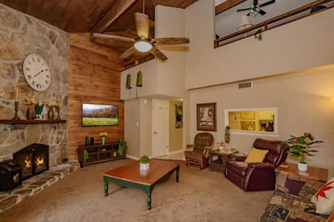 Smoky Mountains Retreat Apartment in Gatlinburg