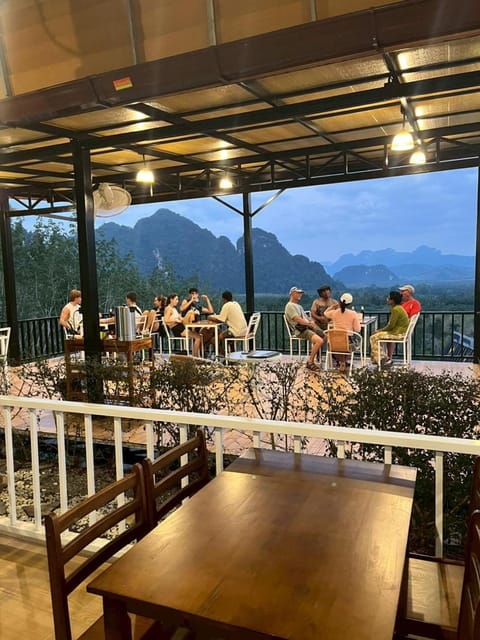 Khaosok Campsite Campground/
RV Resort in Khlong Sok