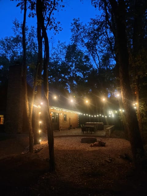 WildWood Cabin Cabin in Ohio