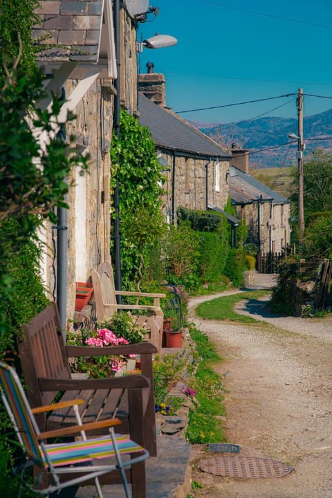 Property building, Natural landscape