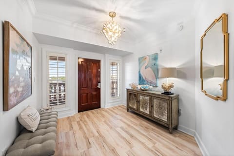 Southern Charm 409, Village of South Walton Apartment in Rosemary Beach