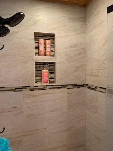 Buttercup Guest House - Pool & Hot Tub - Views House in Wimberley