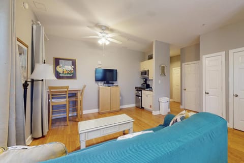 Village of South Walton EB211 Apartment hotel in Rosemary Beach