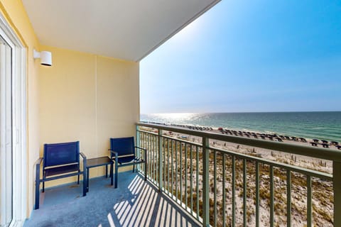 Pelican Isle 417 Apartment in Okaloosa Island