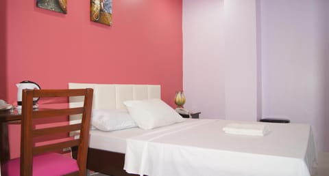 StayLite Bed and Breakfast in Tagbilaran City