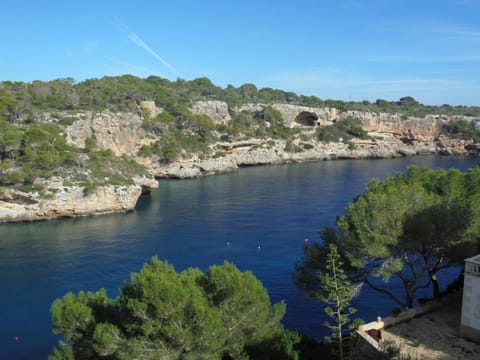 Hostal Can Jordi Bed and Breakfast in Cala Figuera