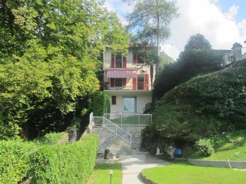 Villa Eli House in Lierna