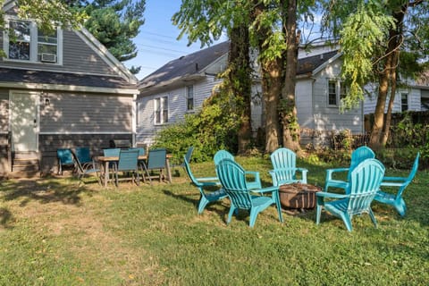 Louisville Haven With BBQ Fire Pit & Private Yard House in Jefferson County