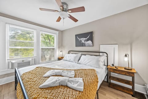 Louisville Haven With BBQ Fire Pit & Private Yard House in Jefferson County