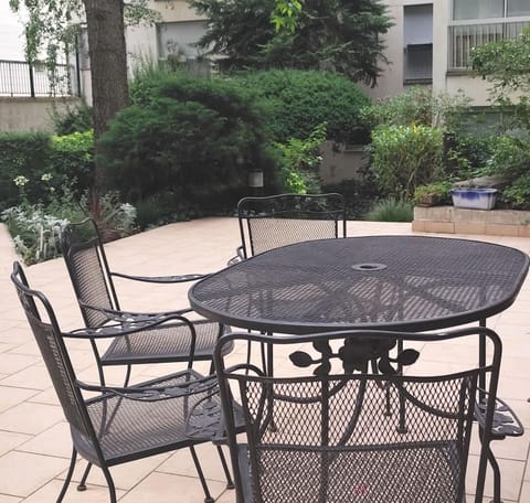 Garden, Garden