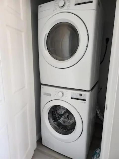 Beautiful house, Sleeps 14! Pet&kid friendly! House in Bolivar Peninsula