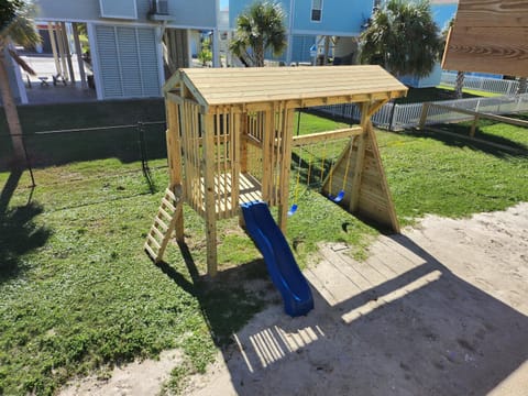 Escape to the beach with pets &kids House in Bolivar Peninsula