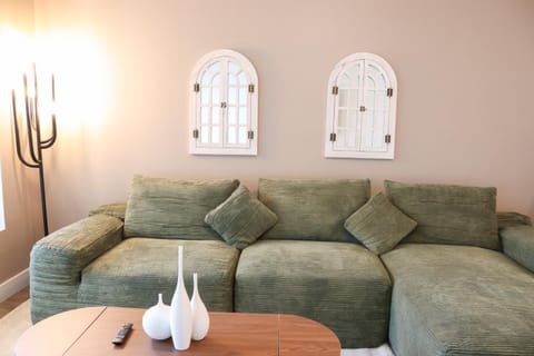 Living room, Decorative detail