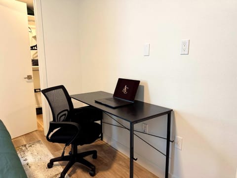 TV and multimedia, Business facilities