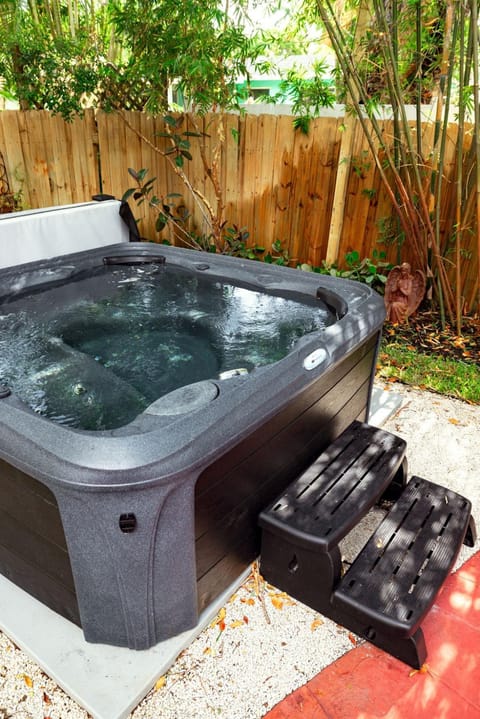 Natural landscape, Hot Tub
