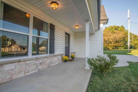 Property building, Day