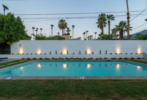 Natural landscape, Garden view, Swimming pool, sunbed