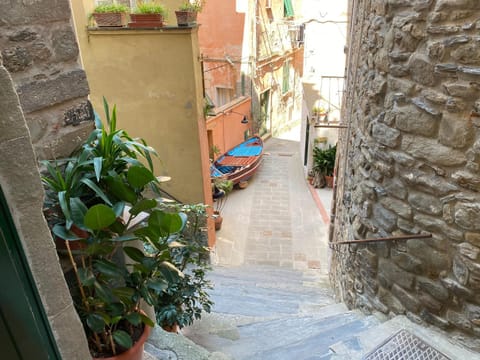 View (from property/room), View (from property/room), City view, City view