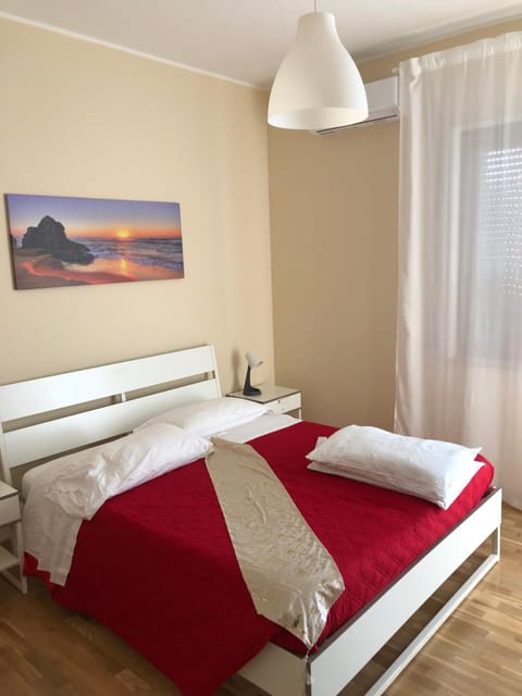 Moon River Guest House Bed and Breakfast in Pescara