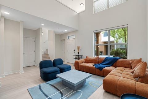 Hillsboro's Best at Your Doorstep with pool & gym Apartment in Hillsboro