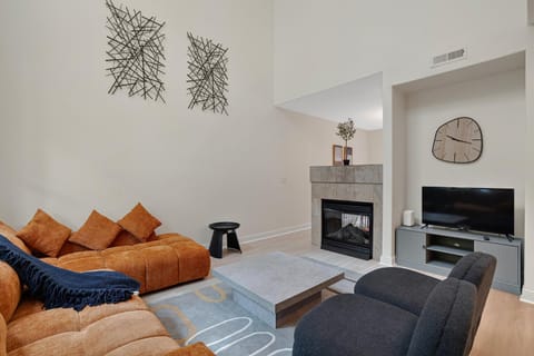 Hillsboro's Best at Your Doorstep with pool & gym Apartment in Hillsboro