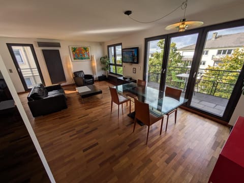 Rooftop Luxembourg Ville Apartment in Strassen