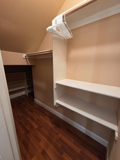 Chefs Kitchen Theater Sauna Game Room PDX Villa in Happy Valley