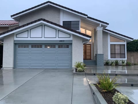 CA2 House SoCal Oasis Newly Renovated Game Room House in La Palma