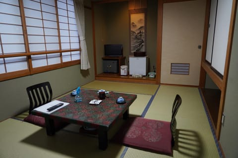 Oyado Eitaro Ryokan in Takayama