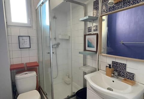 Appartement 2 chambres tout équipé Apartment in Drancy