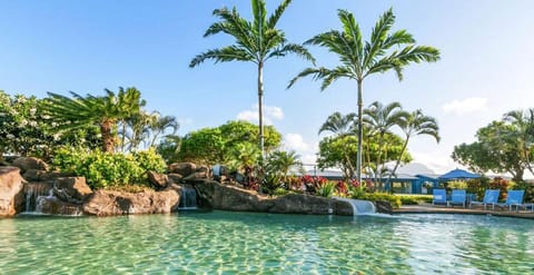 Ocean View Cottage Wlk To Poipu & Brenneckes Beach House in Poipu