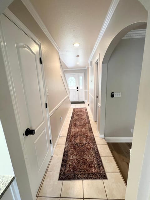 Swim Spa Billiards in Pineforest Spacious Home Apartment in Rio Grande