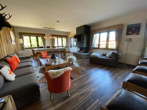 Duplex élégant au cœur de Crest-Voland avec parking et grande terrasse - FR-1-733-176 Apartment in Notre-Dame-de-Bellecombe