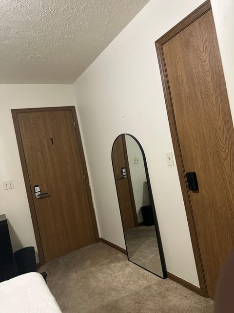 quiet and comfortable House in Cleveland Heights