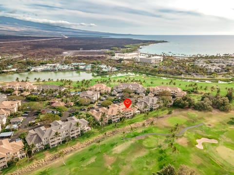 1st floor no steps king beds beach pool golf Apartment in Puako