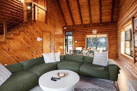 Fire Pit, Game Room, Heated Pool, Mini Golf Apartment in Rio Grande