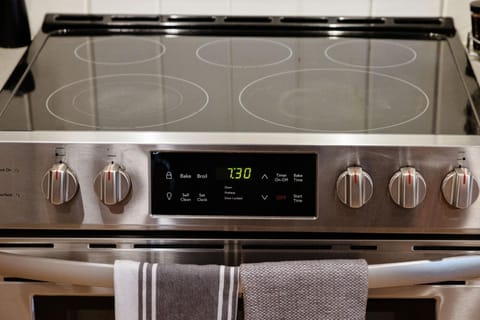 Fire Pit, Game Room, Heated Pool, Mini Golf Apartment in Rio Grande