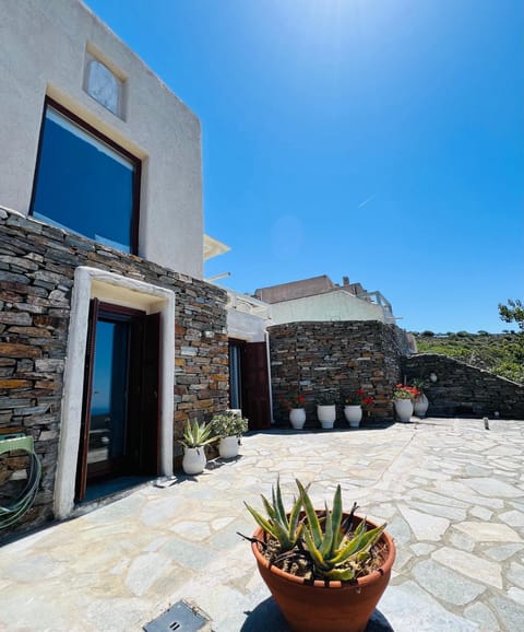 Pasithea House House in Kea-Kythnos