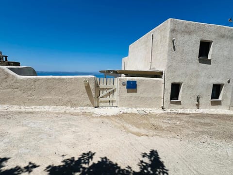 Pasithea House House in Kea-Kythnos