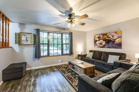 Hillside Home 5 Mi to the Ark in Williamstown! House in Ohio