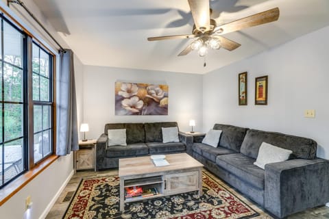 Hillside Home 5 Mi to the Ark in Williamstown! House in Ohio